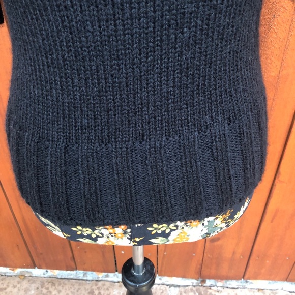 Express black sweater short sleeves size S - Picture 6 of 13
